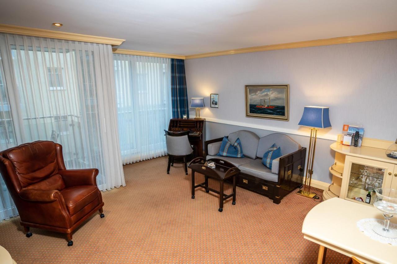 Hotel Strandperle Куксхафен Экстерьер фото